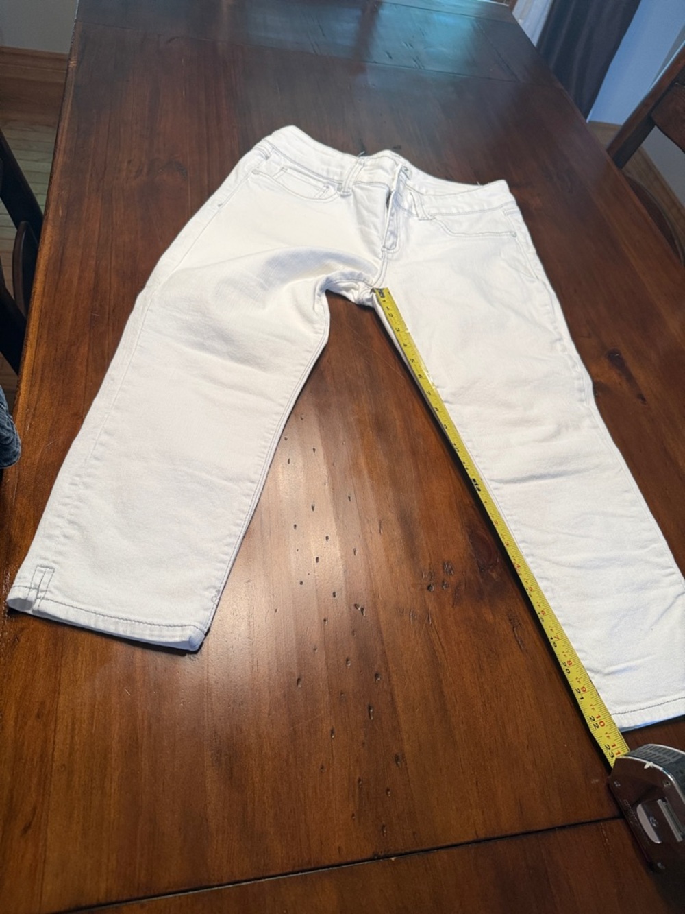 White Cropped Denim Pants